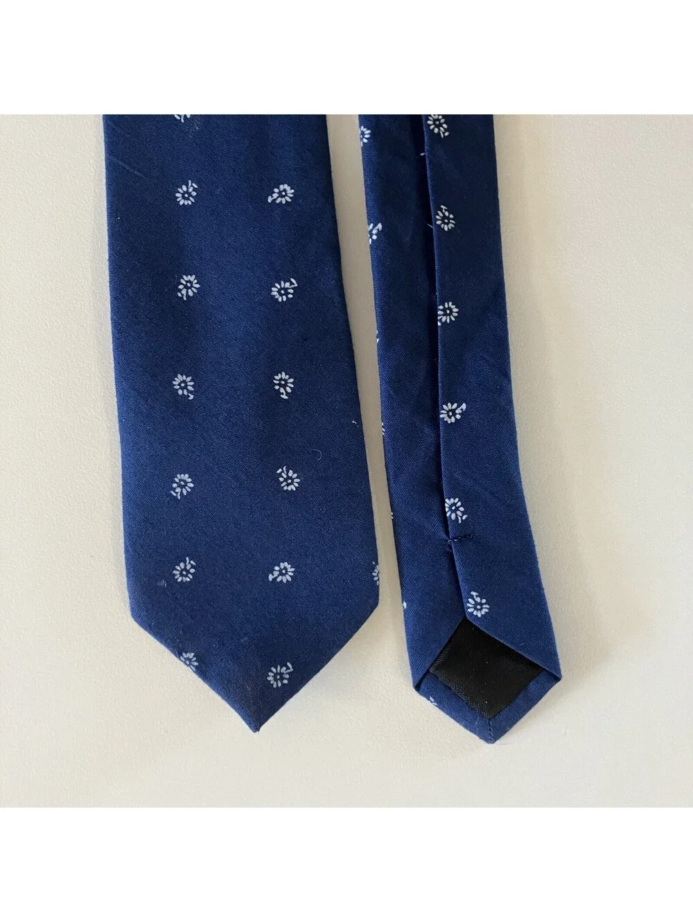 lifetime Blue Floral Skinny Tie 55